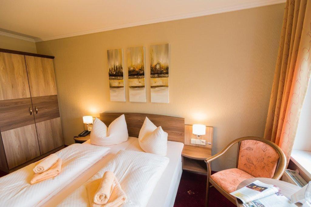 Berghotel Wilhelmsburg Bad Kosen Cameră foto