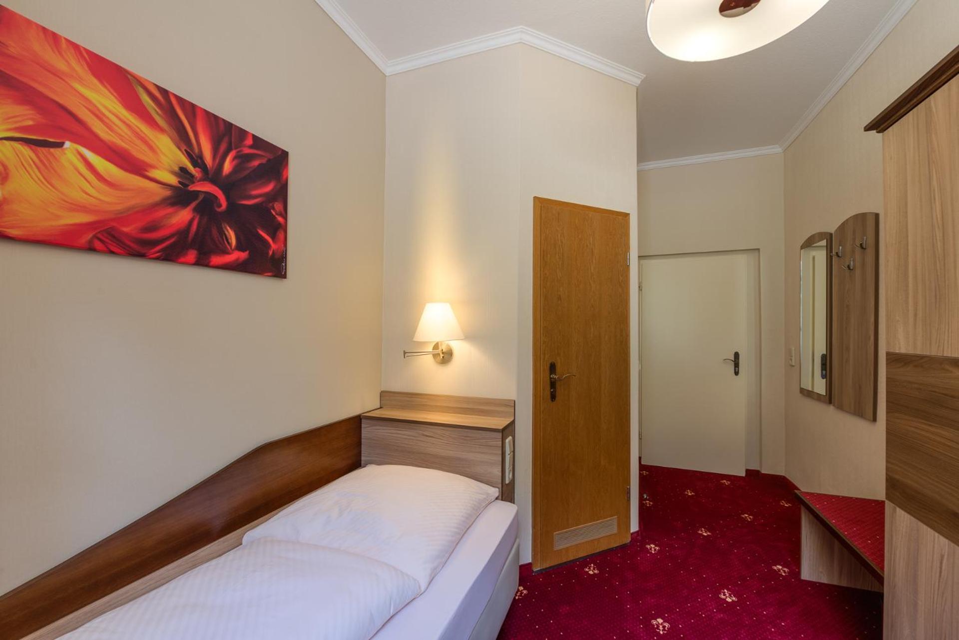 Berghotel Wilhelmsburg Bad Kosen Cameră foto